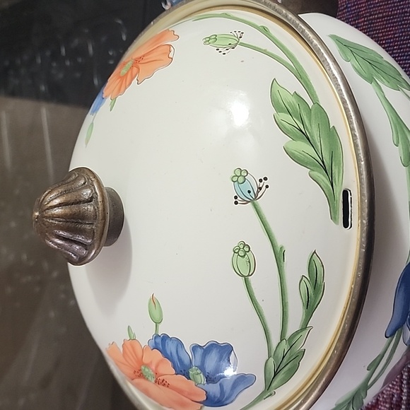 Vintage ASTA Enamelware Dutch Oven - Picture 3 of 4